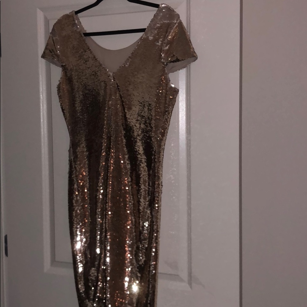 Gold sequins dress XL. NWT